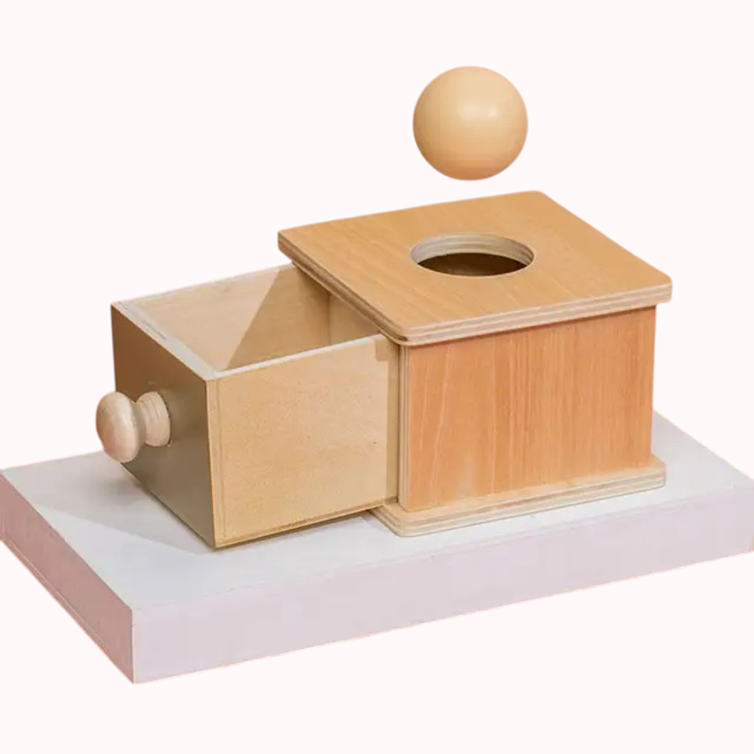 Montessori doboz, fiók gólyóval