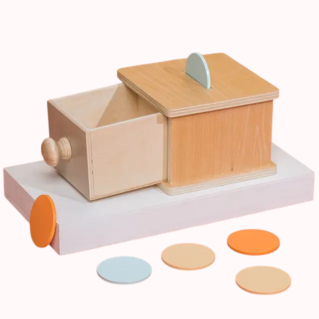 Montessori doboz, fiók érmével