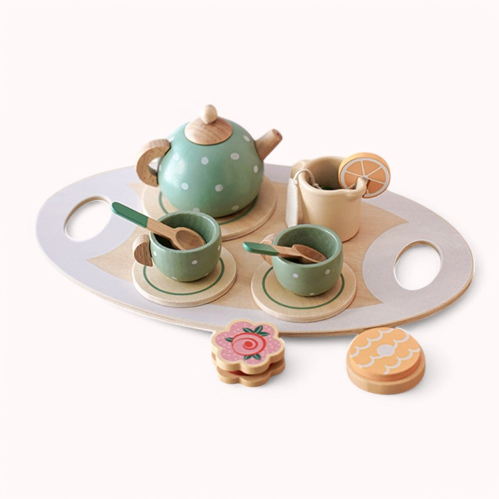 fa_teakeszlet_kiegeszitokkel_szerepjatek_montessori_fejleszto_jatekok_2_eves_gyerekeknek